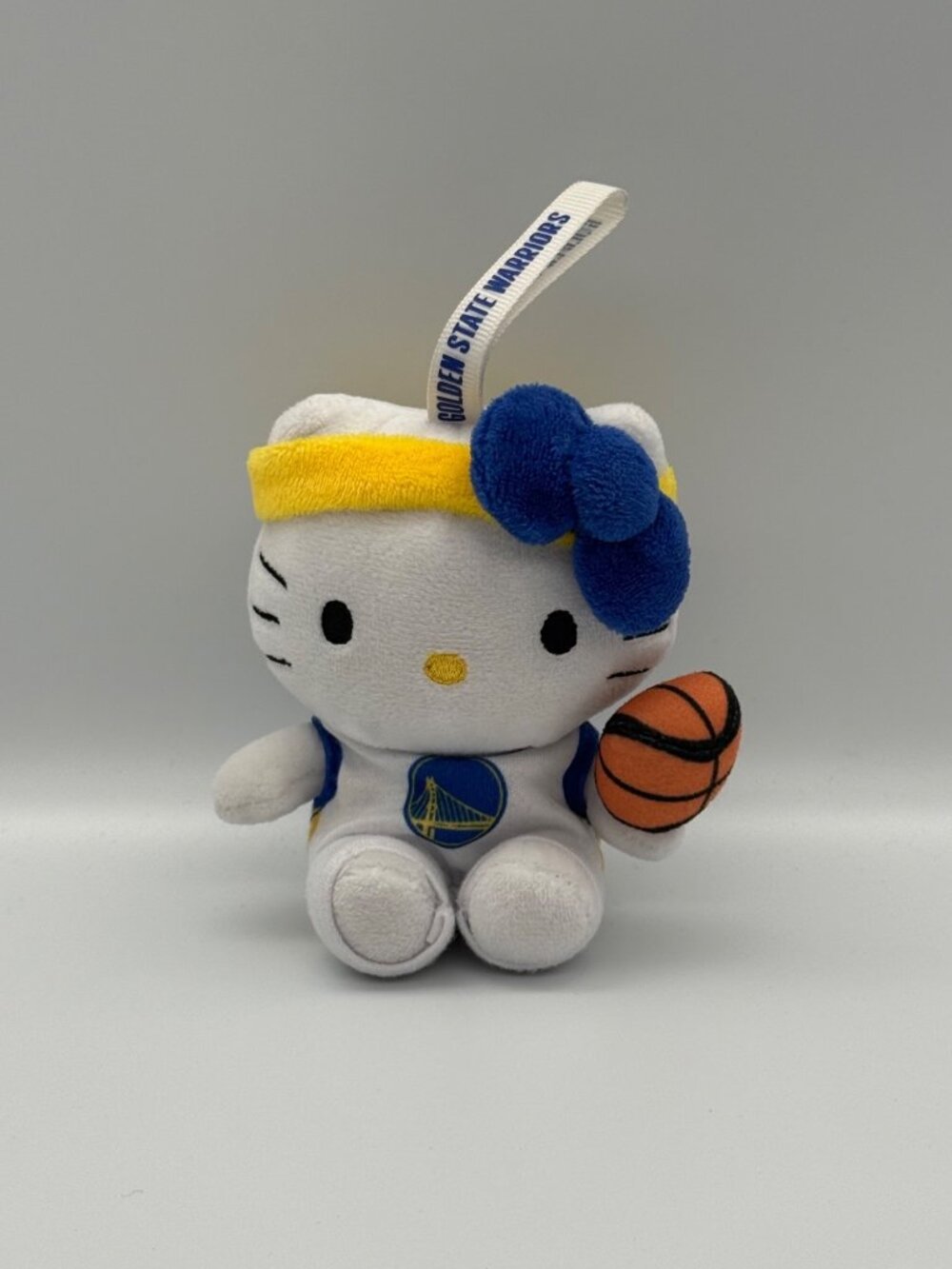 Hello Kitty X Nba Sga Golden State Warriors Bag Charm Plush White Jersey Limited